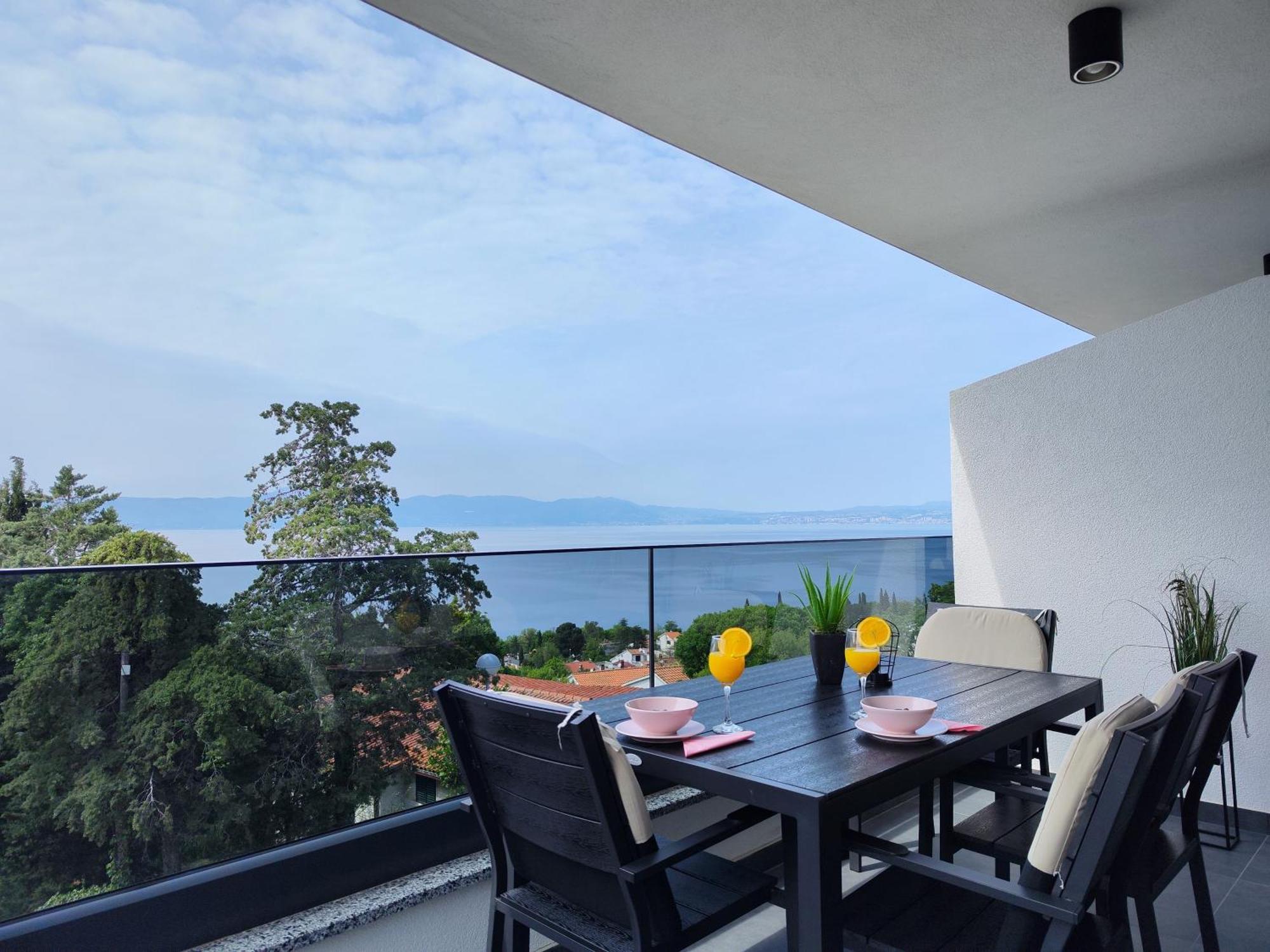 Golden Sunset 3 Apartment Njivice Bilik gambar