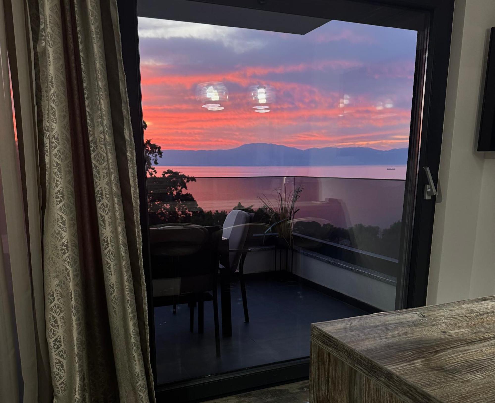 Golden Sunset 3 Apartment Njivice Luaran gambar
